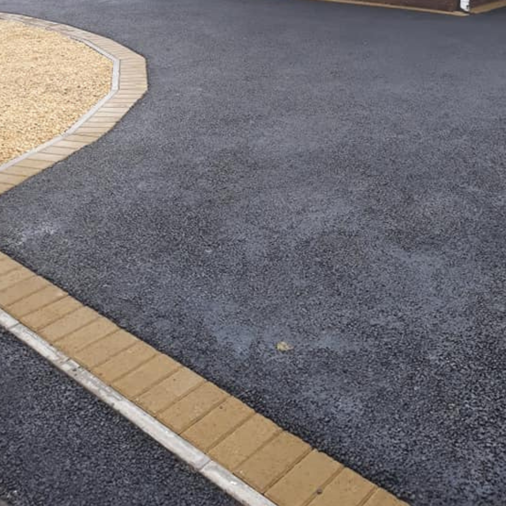 Tarmac paved driveway by Wrexham Paving Company